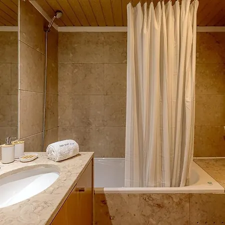 Noir Oriente 1br Апартаменты Лиссабон
